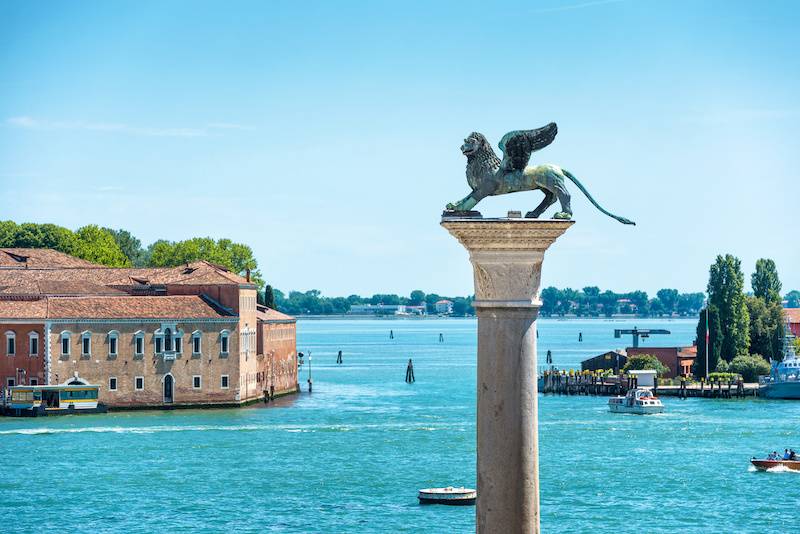 Winged Lion Statue in Venice may be Chinese, Study finds