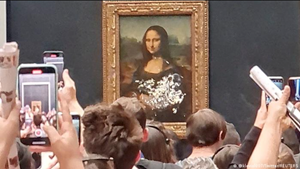 Iconic Mona Lisa Painting by Leonardo Da Vinci, Vandalised at Louvre Museum