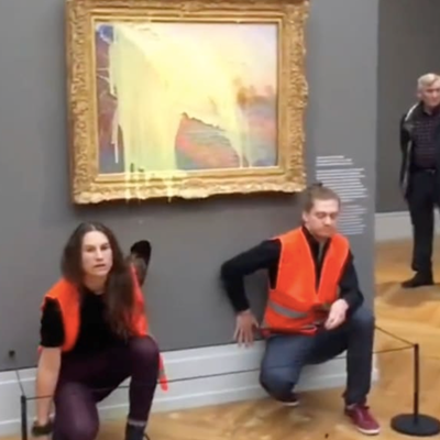 Eco Protesters Throw Mashed Potato on £96 Million Monet Painting