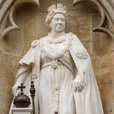 King Charles III Unveils York Minster’s Statue of Her Late Majesty Queen Elizabeth II