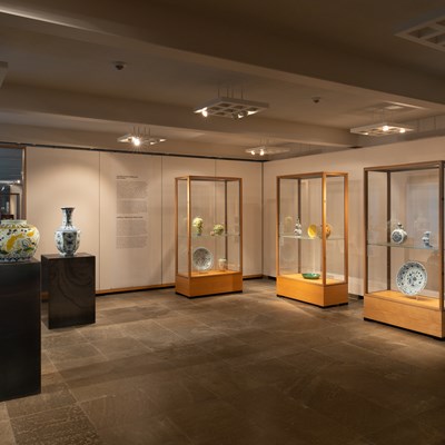Chinese Porcelains Stolen from the Museum of East Asian Art in Cologne, Germany