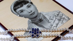 The Roman Holiday Necklace Worn by Audrey Hepburn to Highlight the Geneva Editi Jewels Online Sale