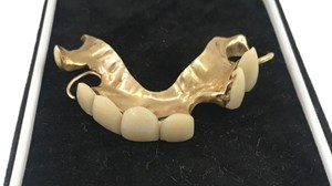 Winston Churchill's False Teeth from World War Two go on Sale