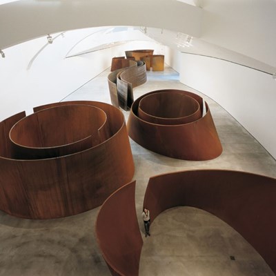 Richard Serra, known for Monumental Steel Sculptures, dies at the Age of 85