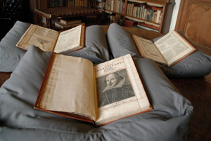 Re-discovery of Shakespeare First Folio