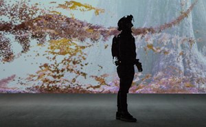 'We Live in An Ocean of Air' Virtual Reality  Experience at Saatchi Gallery 