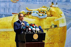King Tutankhamun Gilded Coffin's Restoration Starts