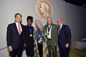 J. Paul Getty Medal Goes to Lorna Simpson, Ed Ruscha, and Mary Beard 