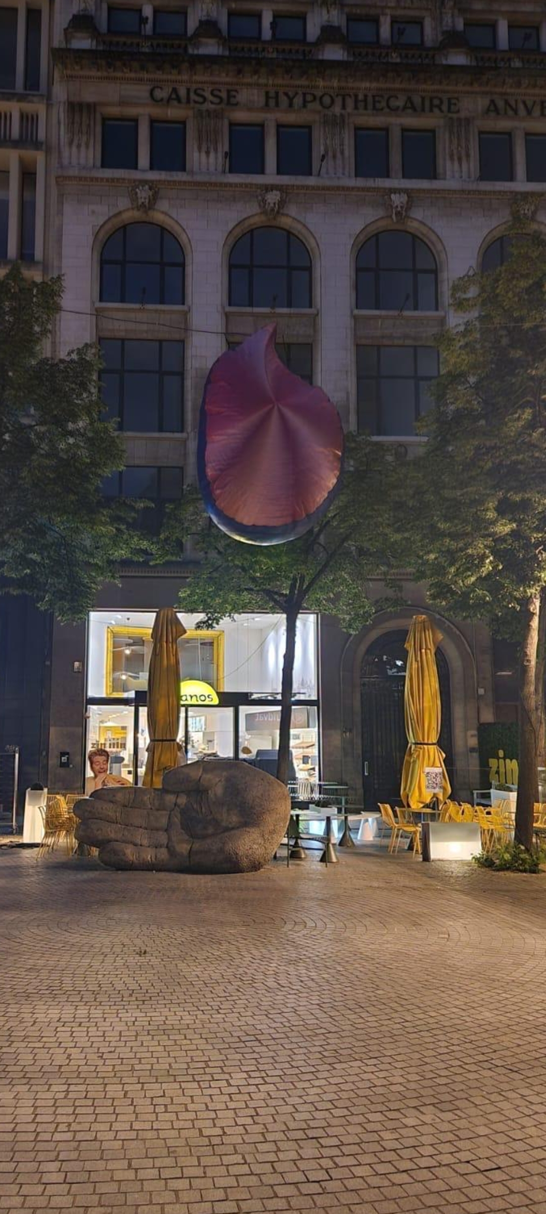 Stephanie Cime's Inflatable "Drops of I Am" Takes Center Stage In Belgium's Busiest Shopping Area